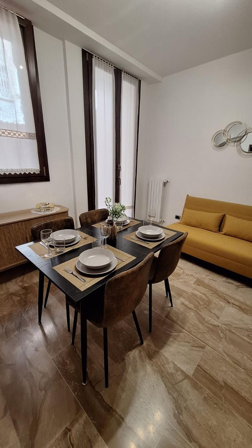 Casa San Carlo by Studio Vita Apartment in Bologna