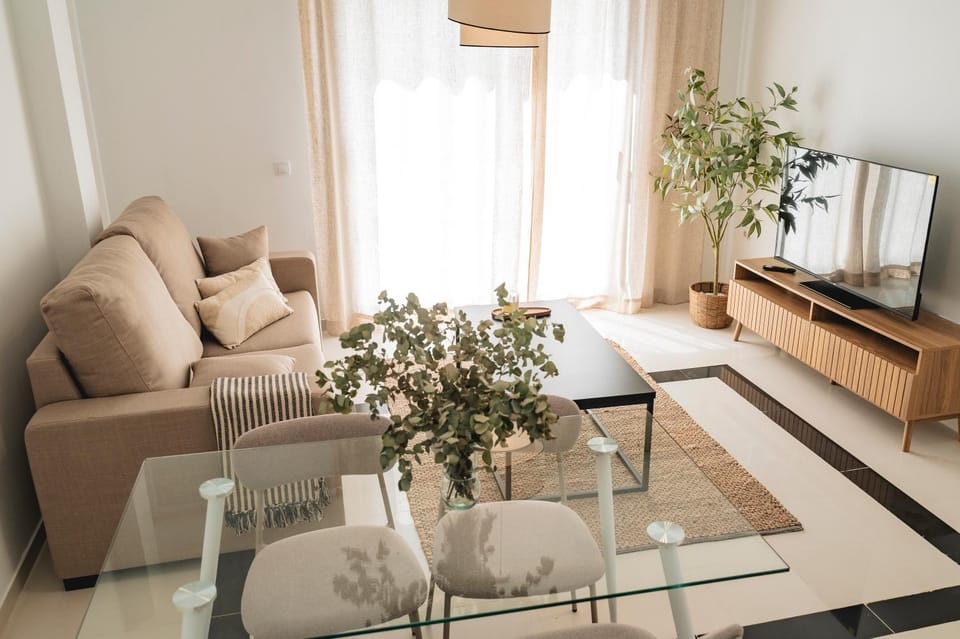 View (from property/room), Living room, Photo of the whole room, Seating area, Mountain view