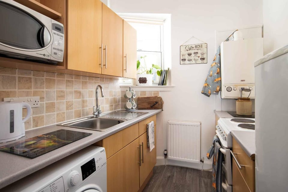 Tweed - Town Apt Wedding guest early check in Apartment in Hawick