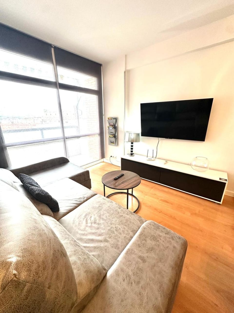 Communal lounge/ TV room, TV and multimedia, Living room