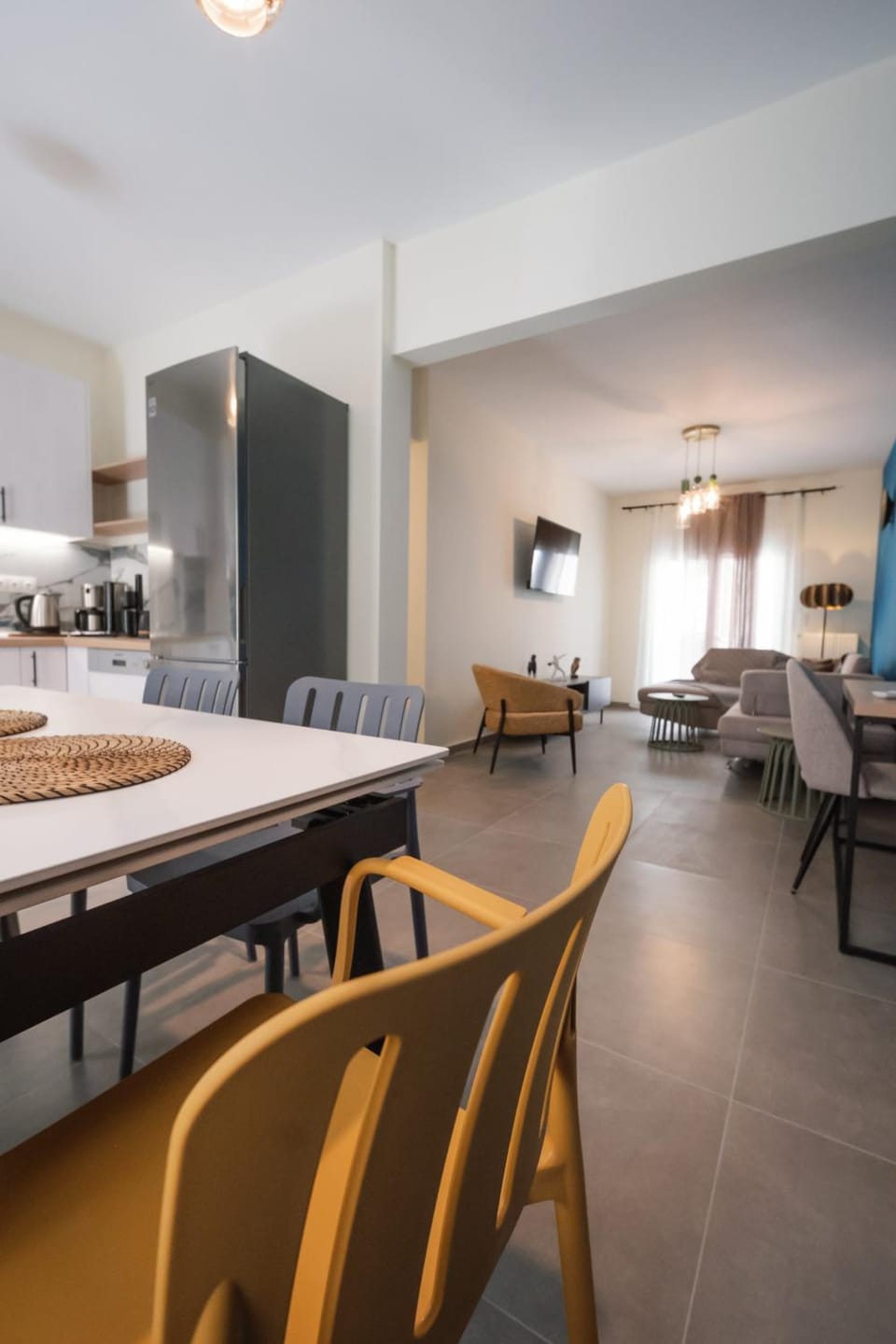 Kitchen or kitchenette, Living room, Dining area