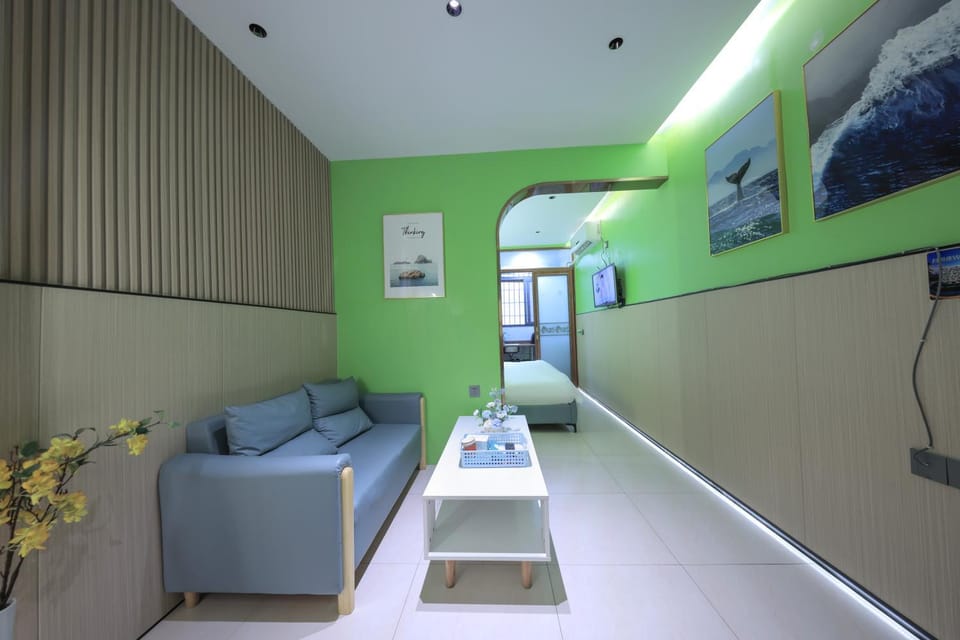 TV and multimedia, Photo of the whole room