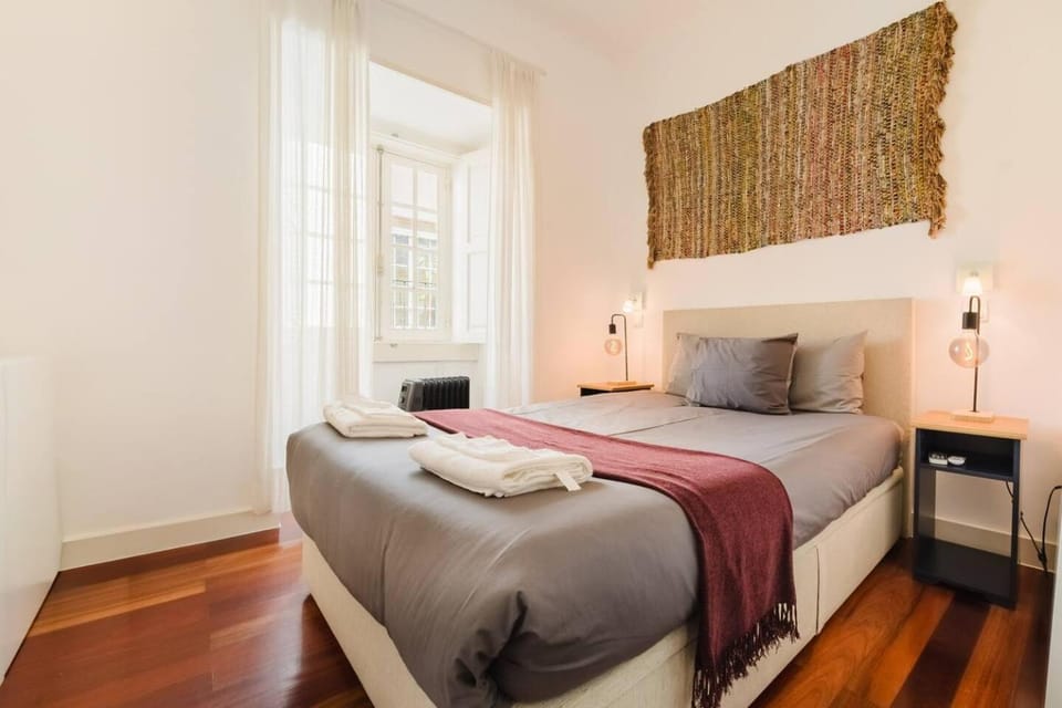 Chiado Gem Private Pool & Patio Retreat Apartment in Lisbon