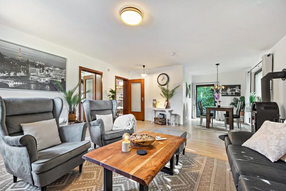 Property building, Living room