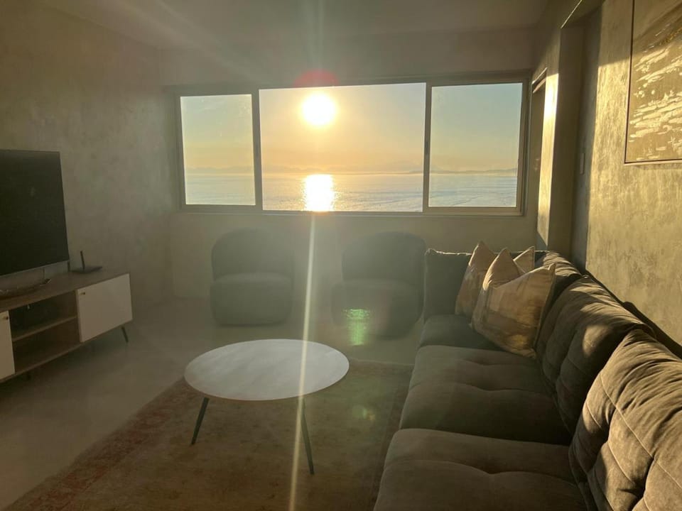 Living room, Sunset