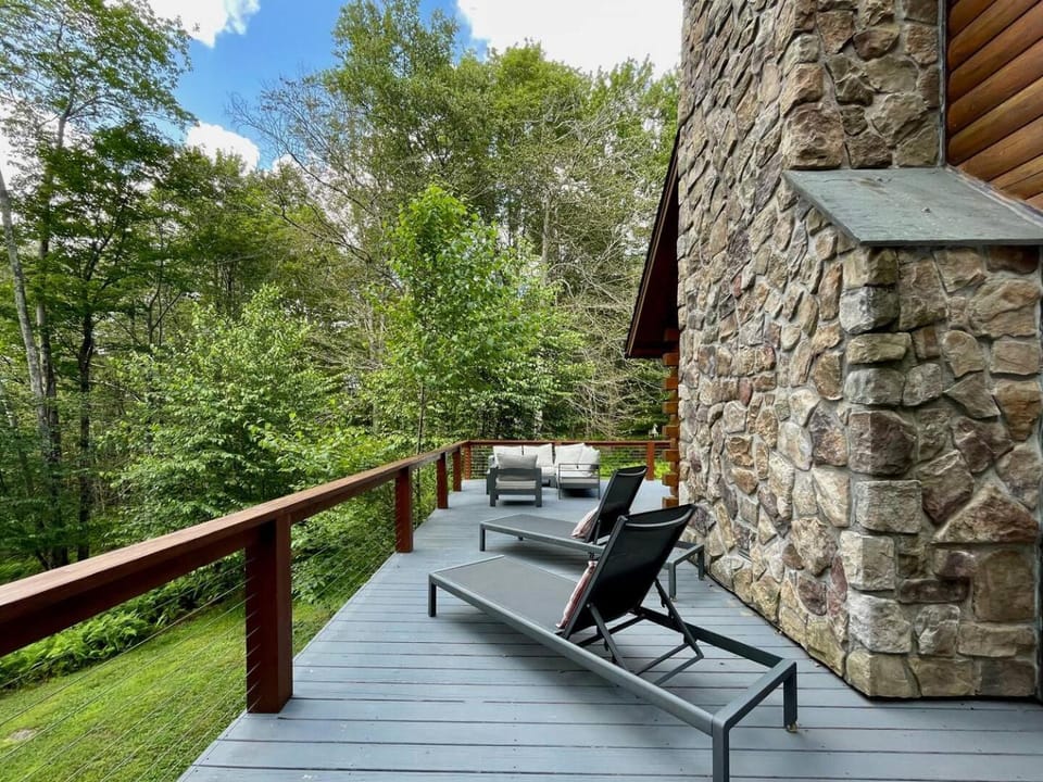 Red Tail Ridge House in Delaware