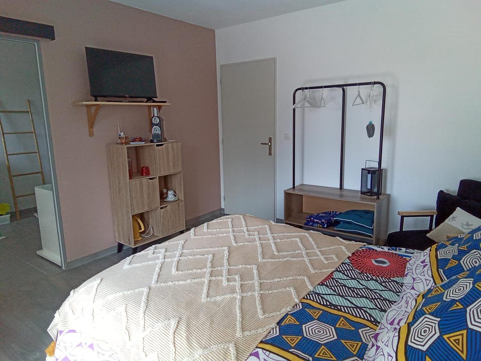Chambre d'hôtes au milieu des vignes Bed and Breakfast in Nouvelle-Aquitaine