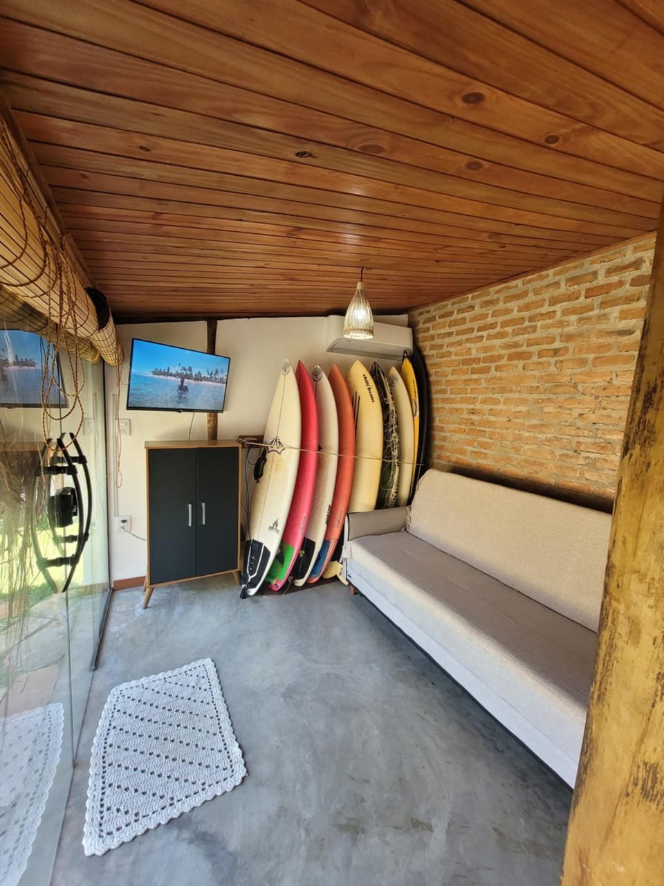 TV and multimedia, Photo of the whole room, Seating area