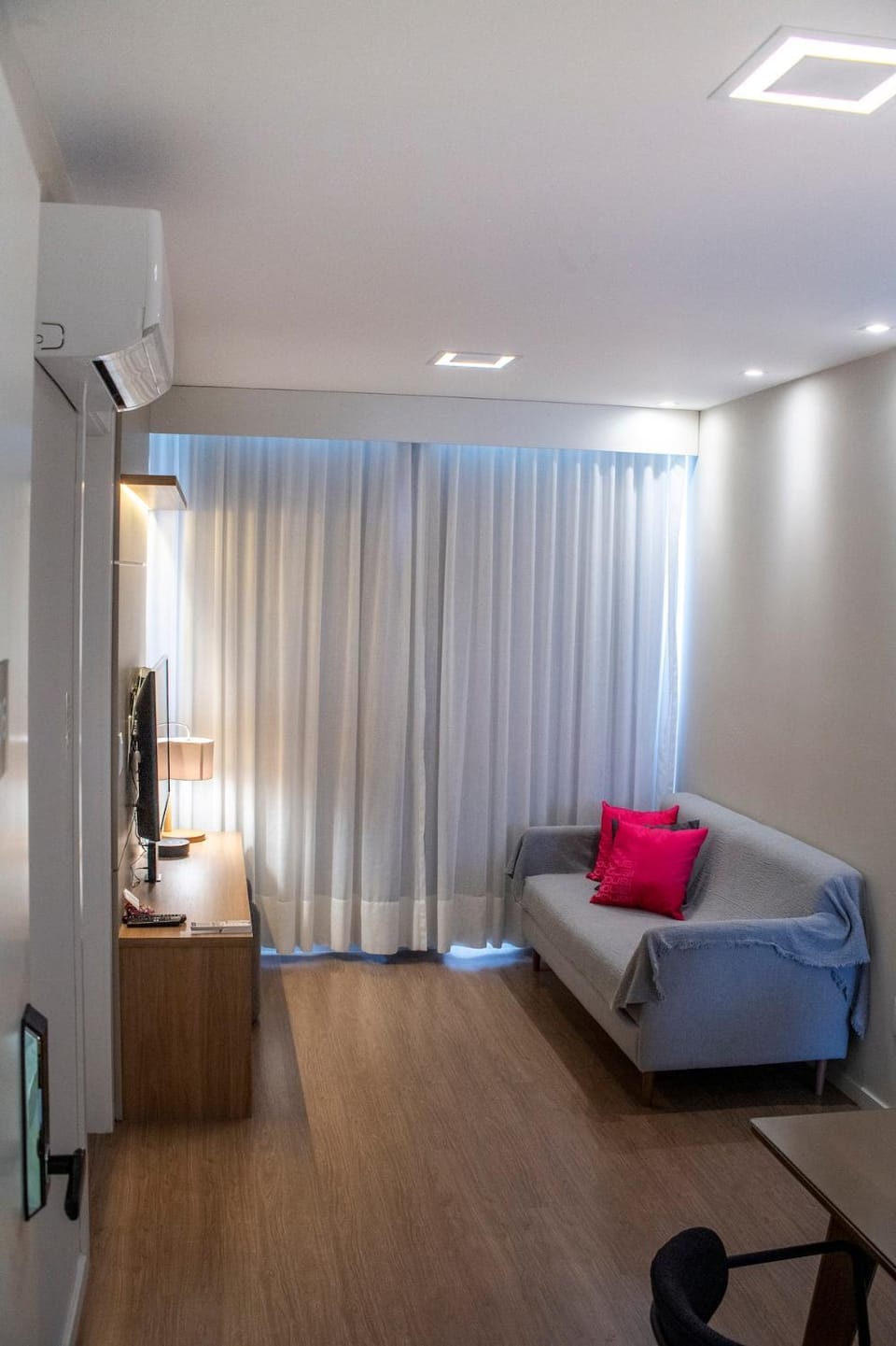 Jh - 1306 - Conforto no coração da Gleba, climatizado, piscina e academia Apartment in Londrina