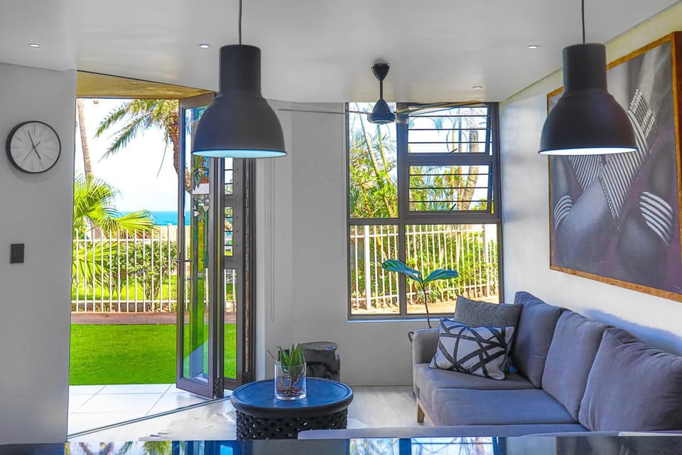 Living room, Garden view