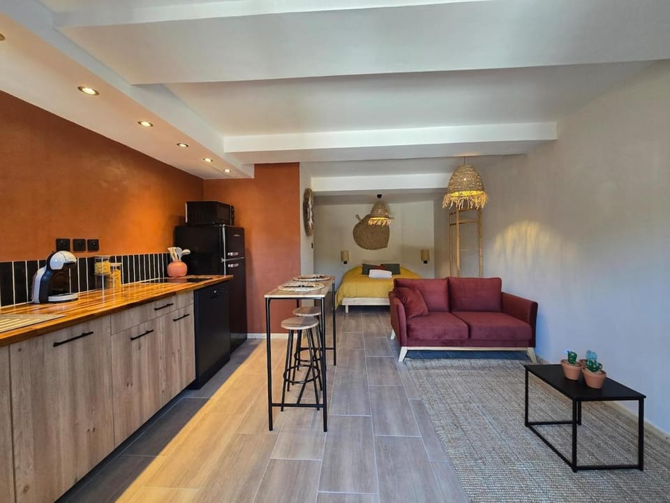 Mini Loft à la campagne La MEXI K-LINE House in French Riviera