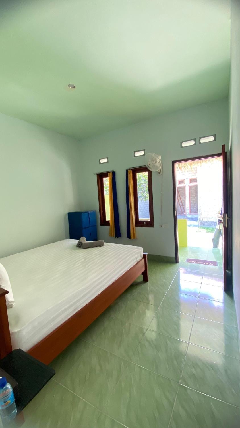 Bed, Photo of the whole room, Bedroom, wardrobe