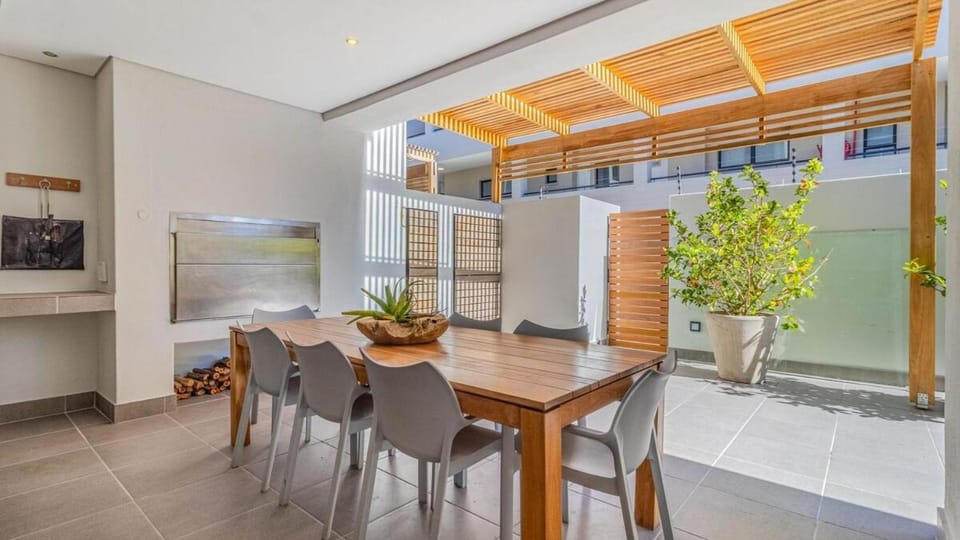 Le Paradis 5 Apartment in Hermanus
