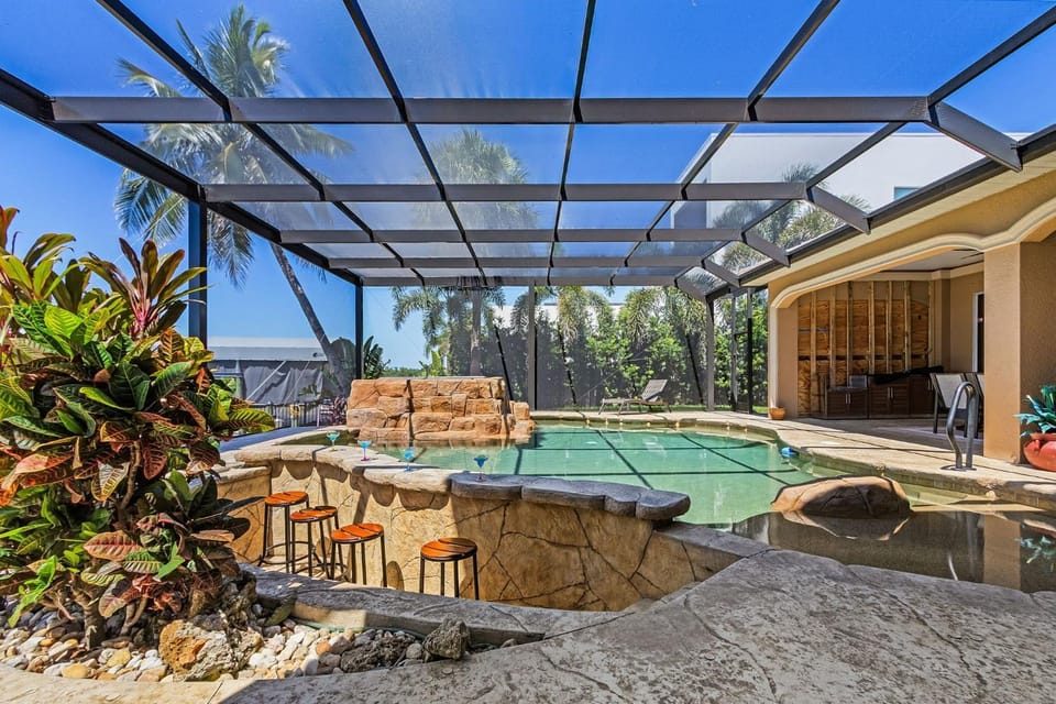 Ultimate Cape Coral Getaway with Pool, Gulf Access & Games - Coral Horizon Villa House in Cape Coral
