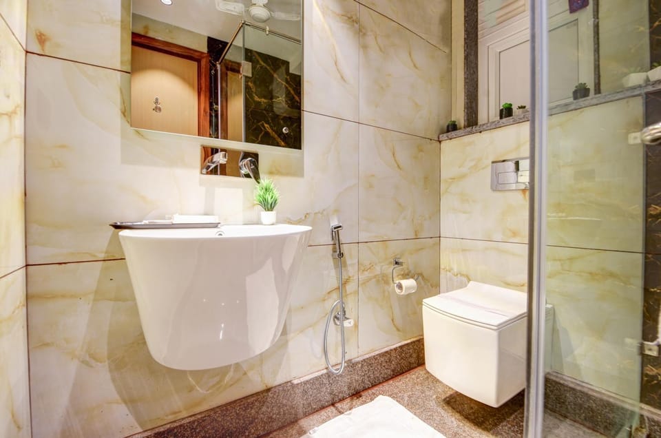 Shower, Bathroom