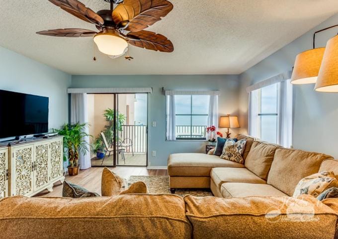 Emerald Isle 404 Apartment in North Redington Beach