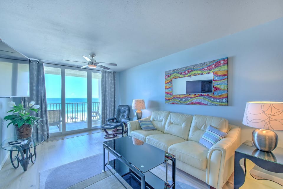 Hamilton House 304 Apartment in Indian Rocks Beach