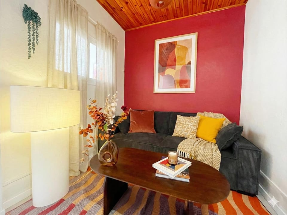 Suite Petite soeur - Appartement 6 & 8 personnes - Check in H24 & Wifi Apartment in Villeurbanne