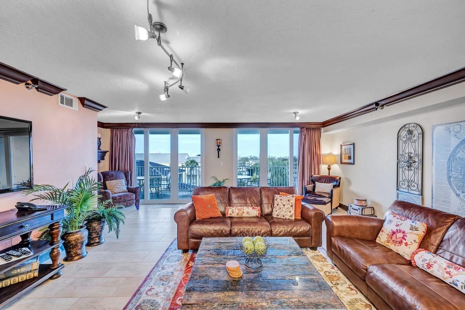 Hamilton House 306 Apartment in Indian Rocks Beach