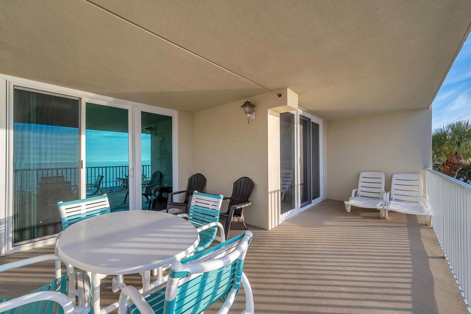 Hamilton House 205 Apartment in Indian Rocks Beach