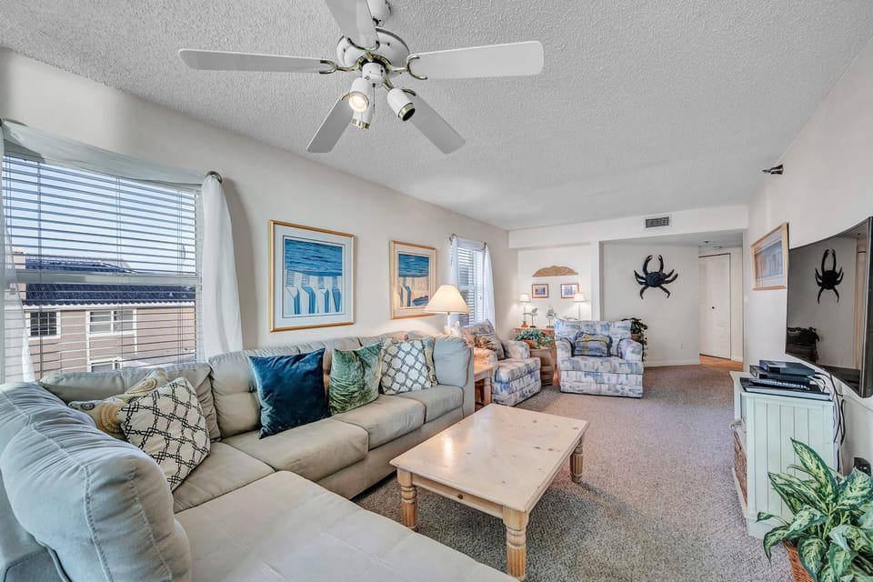 Hamilton House 205 Apartment in Indian Rocks Beach