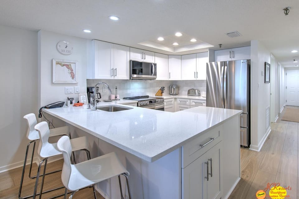 Ram Sea 113 Apartment in North Redington Beach