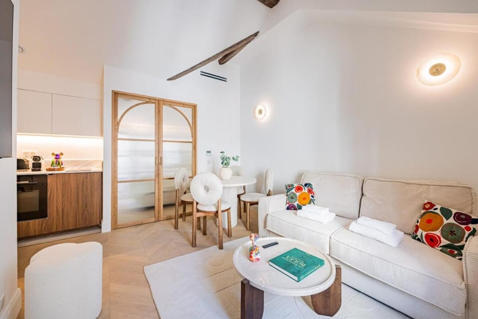10 New suite 4 people - Saint-Germain Notre-Dame Apartment in Paris