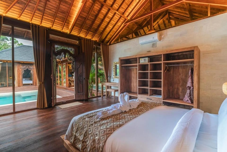 2BR Villa Amethyst Private Pool & Rice Field Vibes Villa in Abiansemal