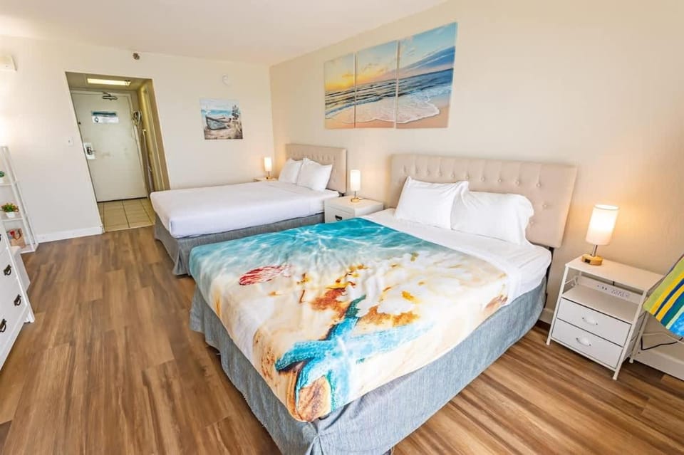 New Direct Oceanfront 8th Floor,Sandcastle South! House in Myrtle Beach