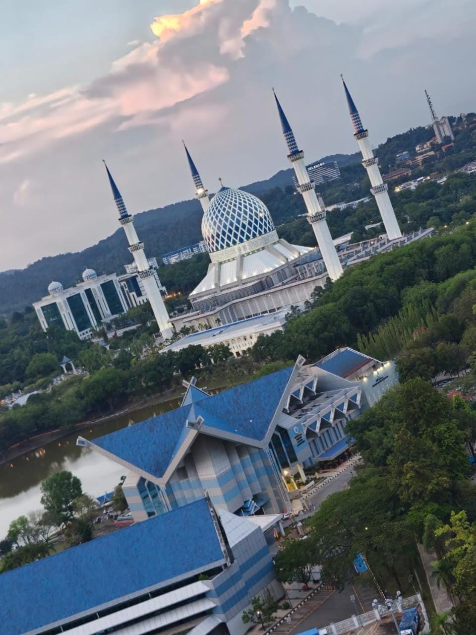 Alinea suites Luxury near by shah alam Apartment in Selangor, Malaysia