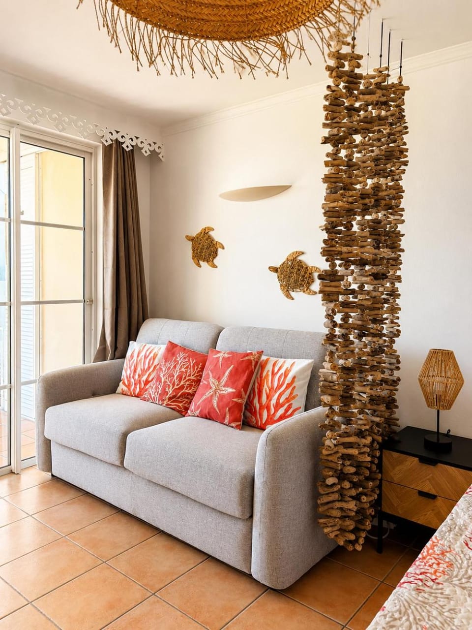 Communal lounge/ TV room, Living room