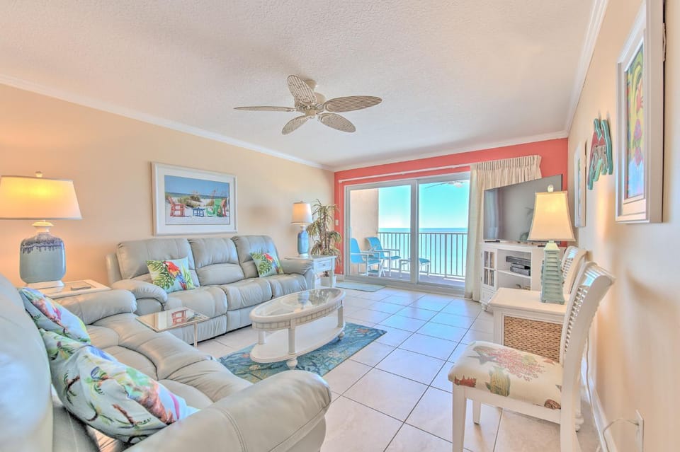 TV and multimedia, Balcony/Terrace, Living room, Sea view, furniture