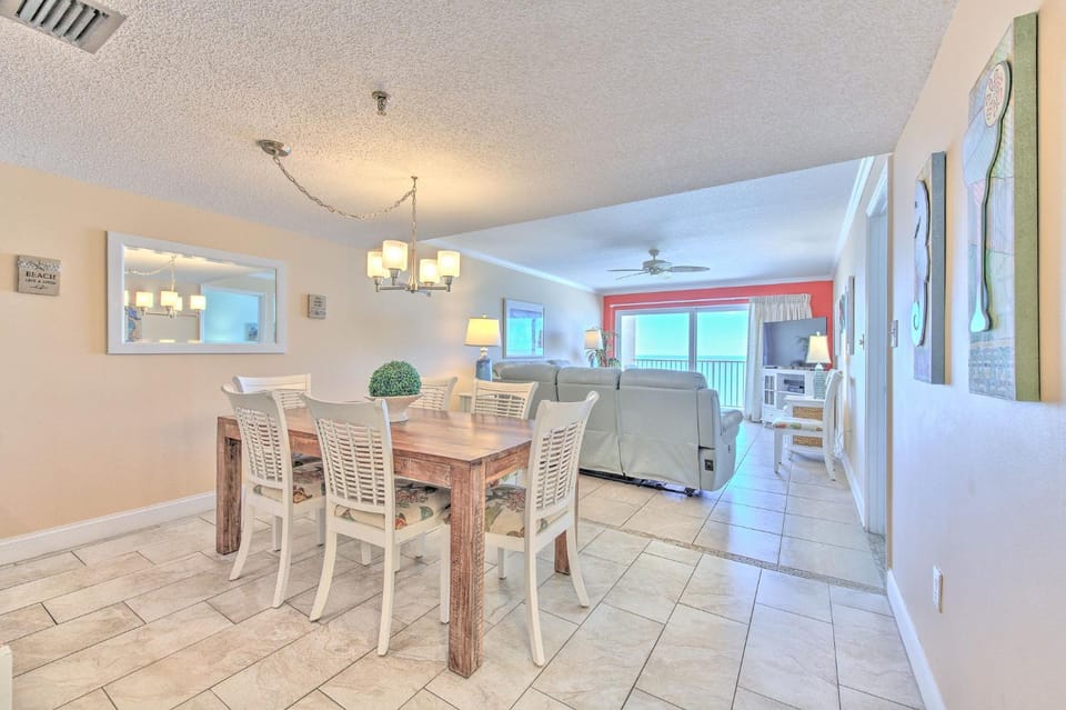 Living room, Seating area, Dining area, furniture
