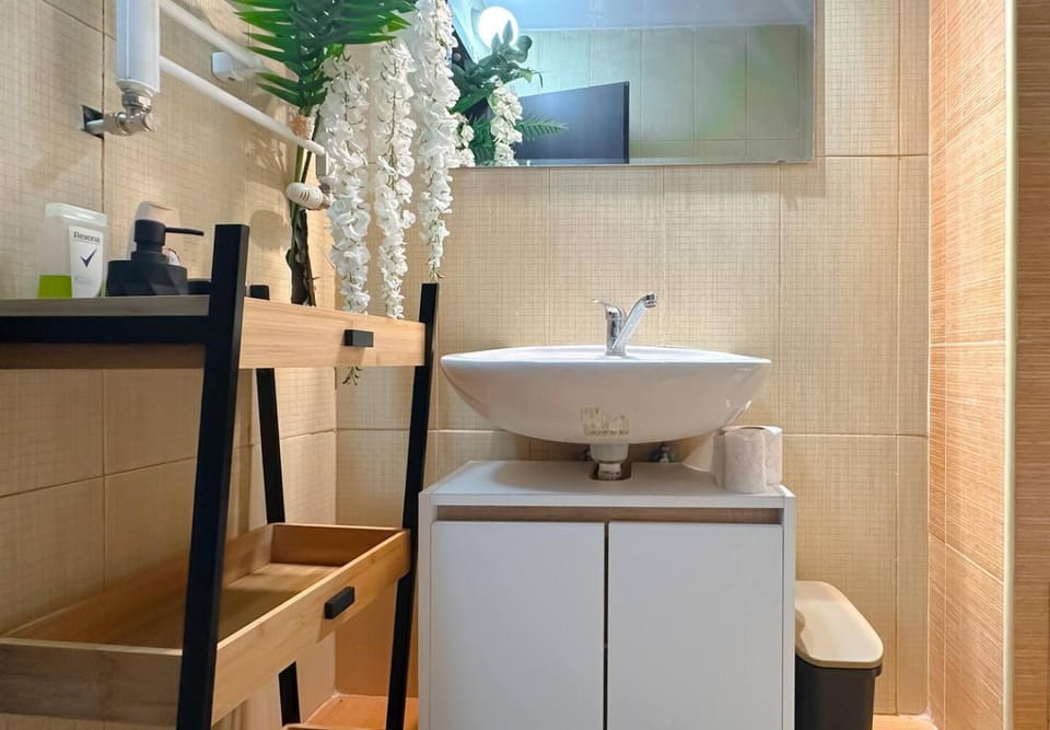 BudgetWork-Friendly Apartment near Business Park Apartment in Sofia
