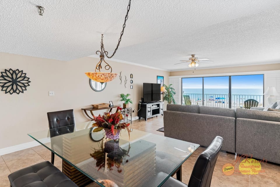 Sand Dollar 111 Apartment in Redington Shores