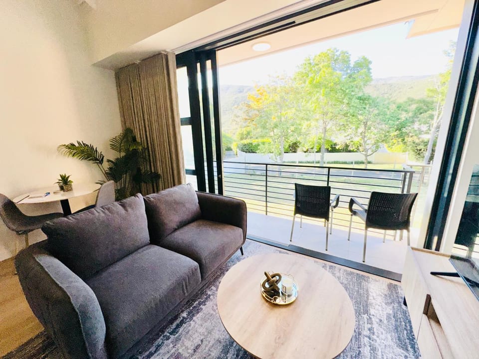 Two Horizons Apartment 6 Apartment in Western Cape