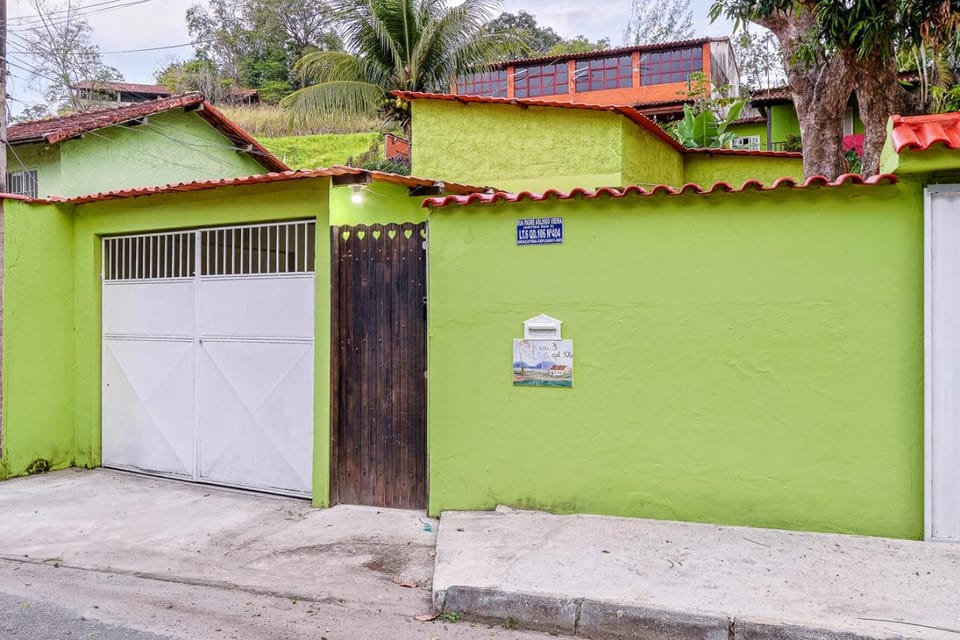 Property building, Facade/entrance, Off site
