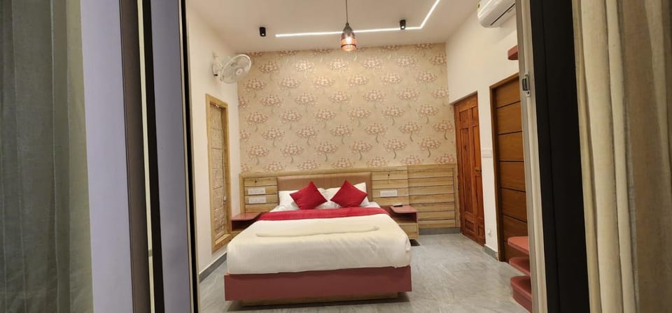 Itria private pool villa Villa in Kerala