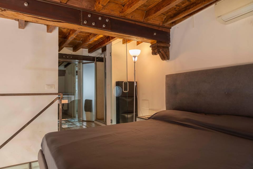 Navona award Collection Apartment in Rome