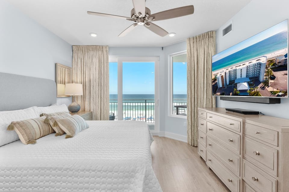 Blu 502 - Luxury Beachfront - 3 Master Suites - Amazing Oceanfront Views - Free Beach Svc Apartment in Okaloosa Island
