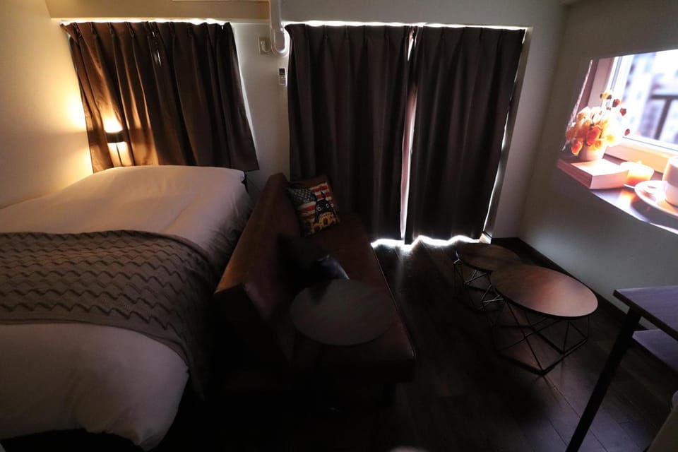 Bed, TV and multimedia, Living room, Bedroom