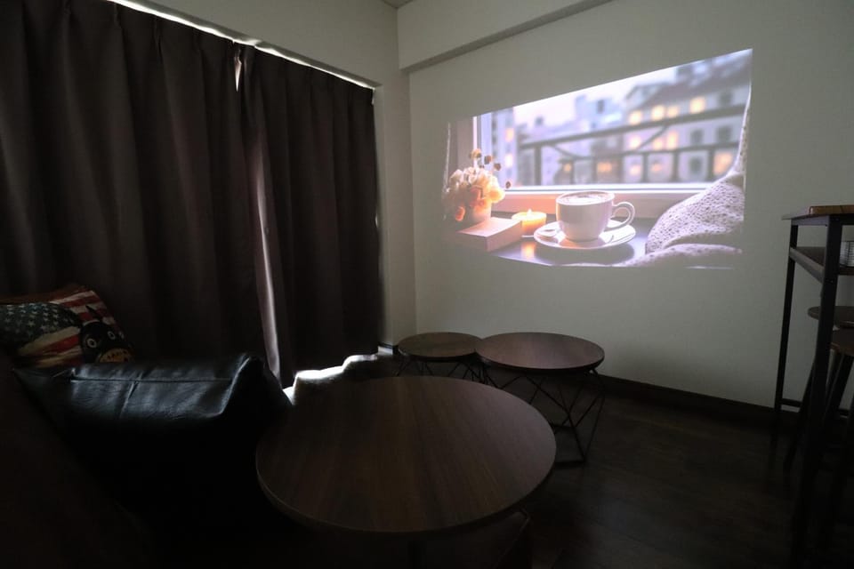 TV and multimedia, Living room, Evening entertainment