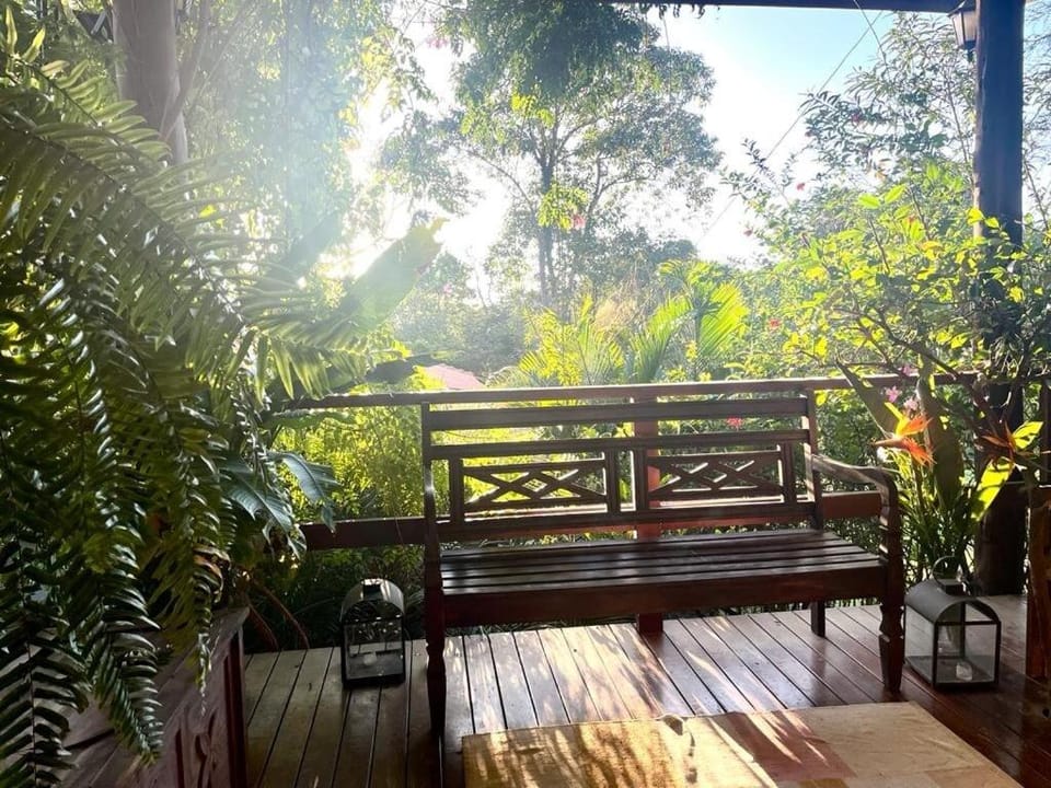 ambiente familiar, energia renovada, tranquilidade House in State of São Paulo