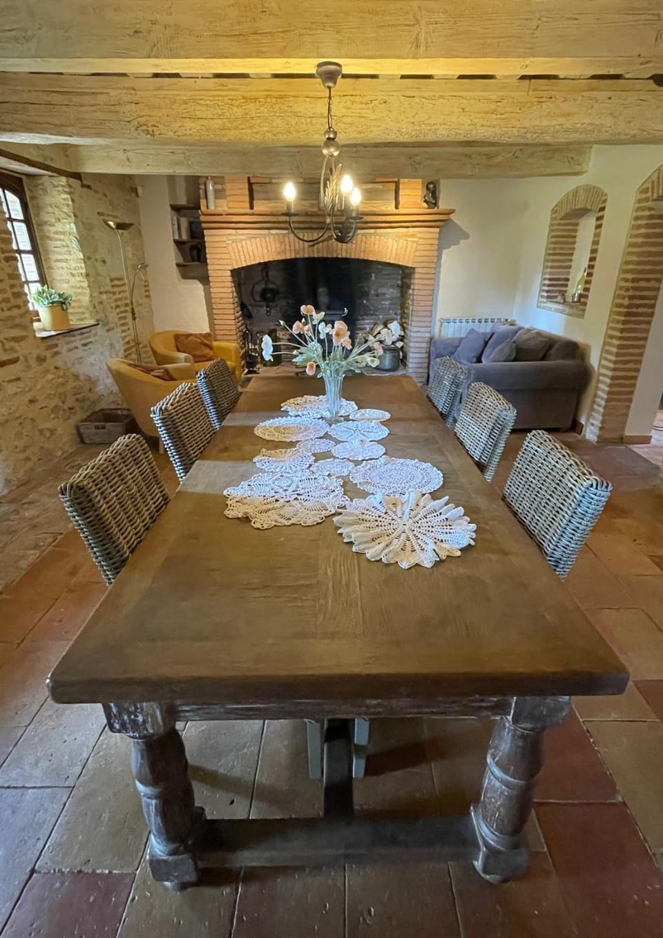 Living room, Seating area, Dining area