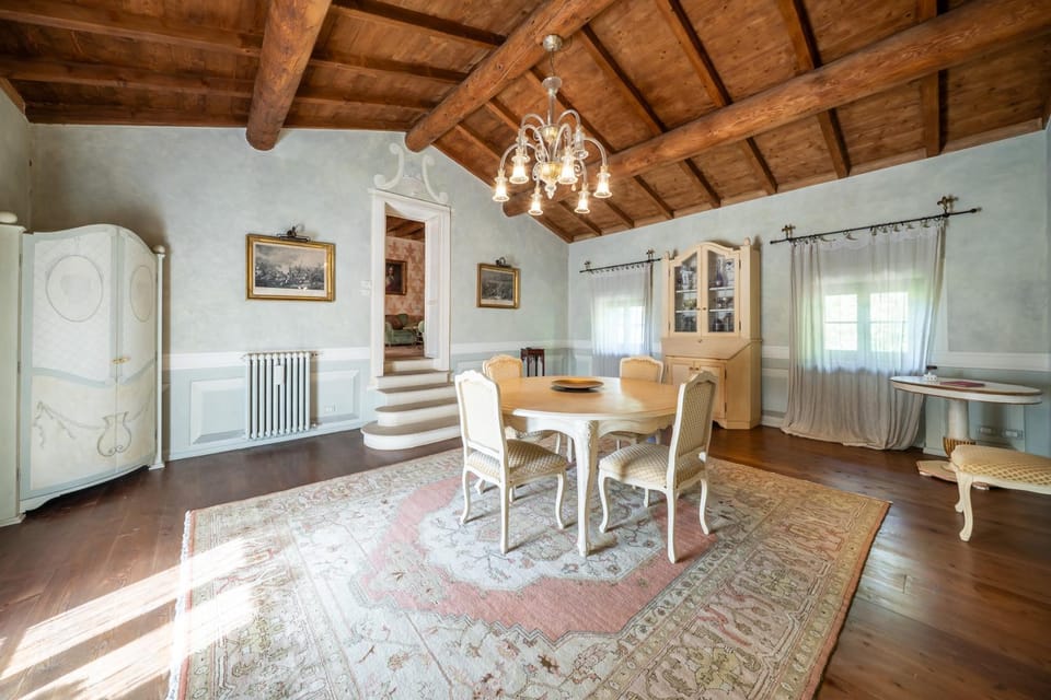 Villa Relais Manerba Country House in Province of Brescia