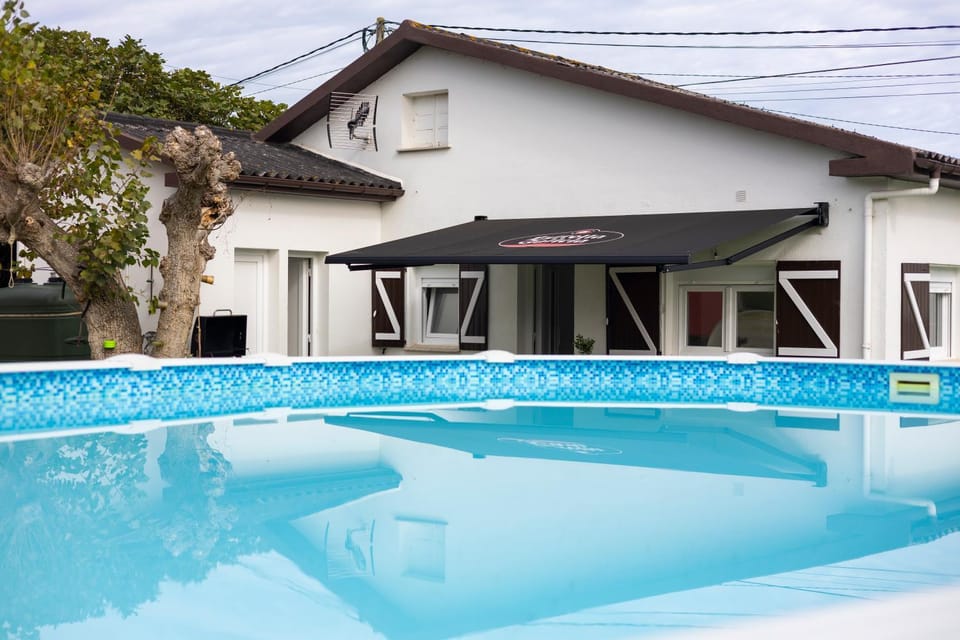 Patio, Swimming pool