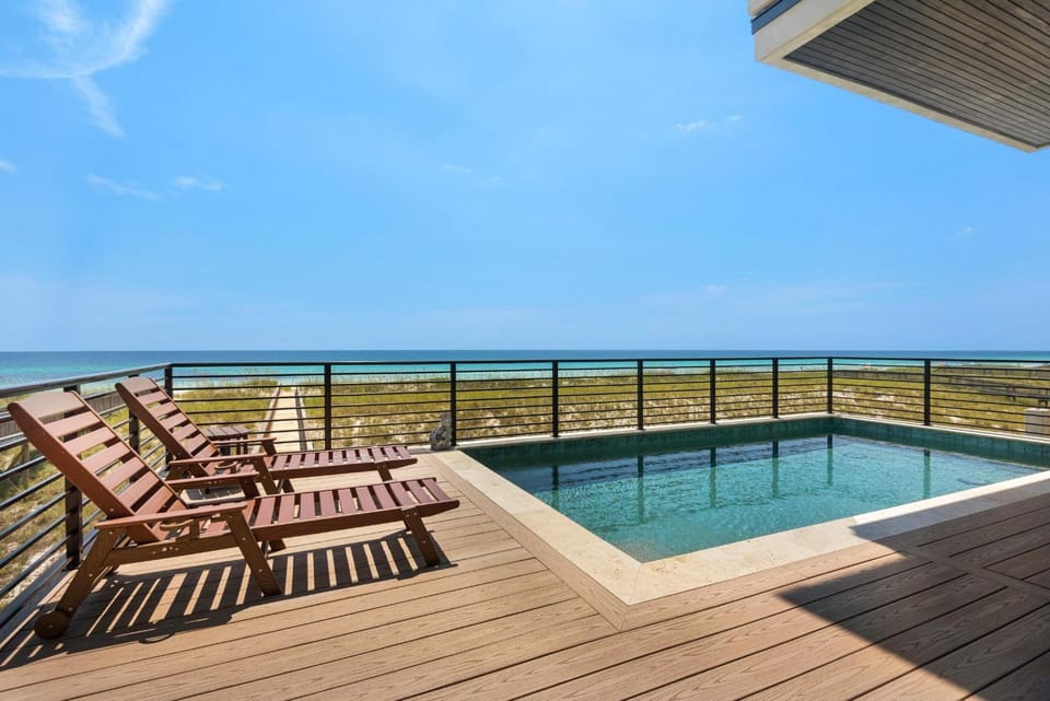 Golden Sands House in Pensacola Beach