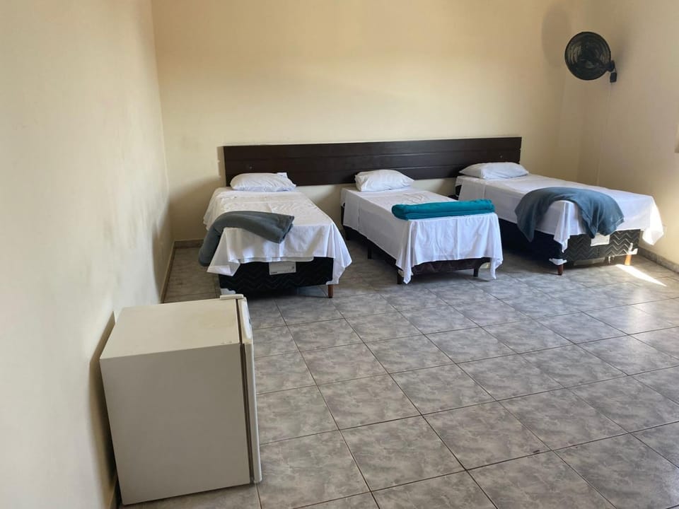 Bedroom, Breakfast