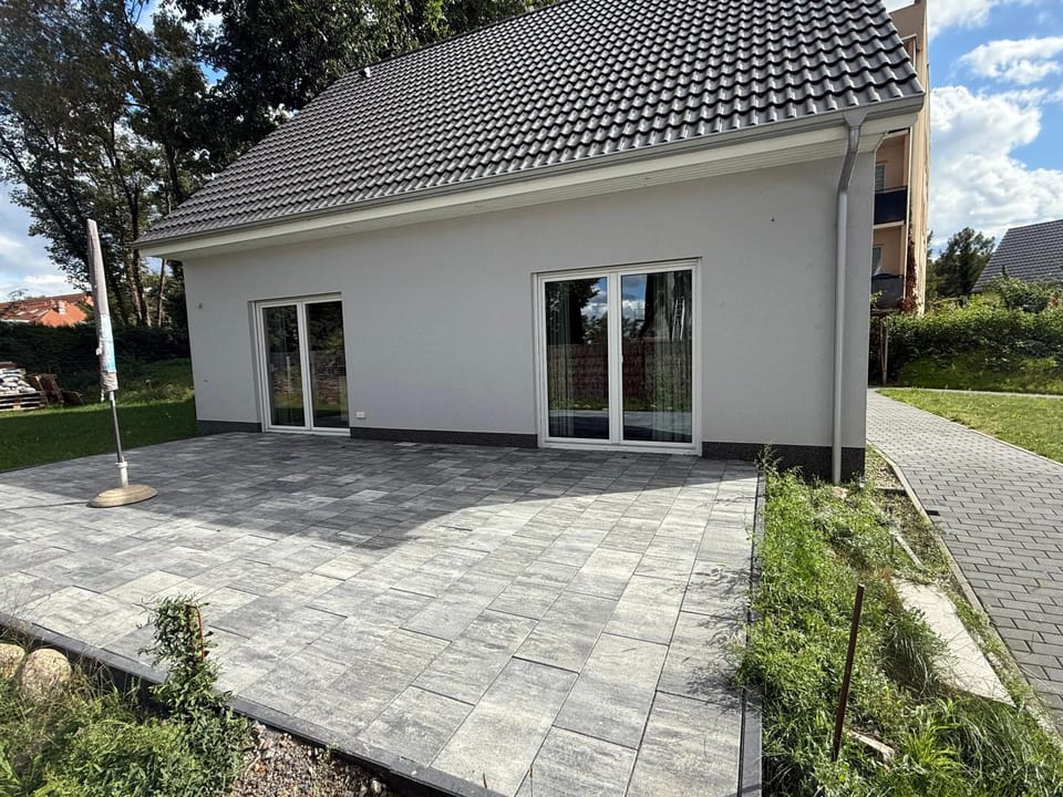 Property building, Garden