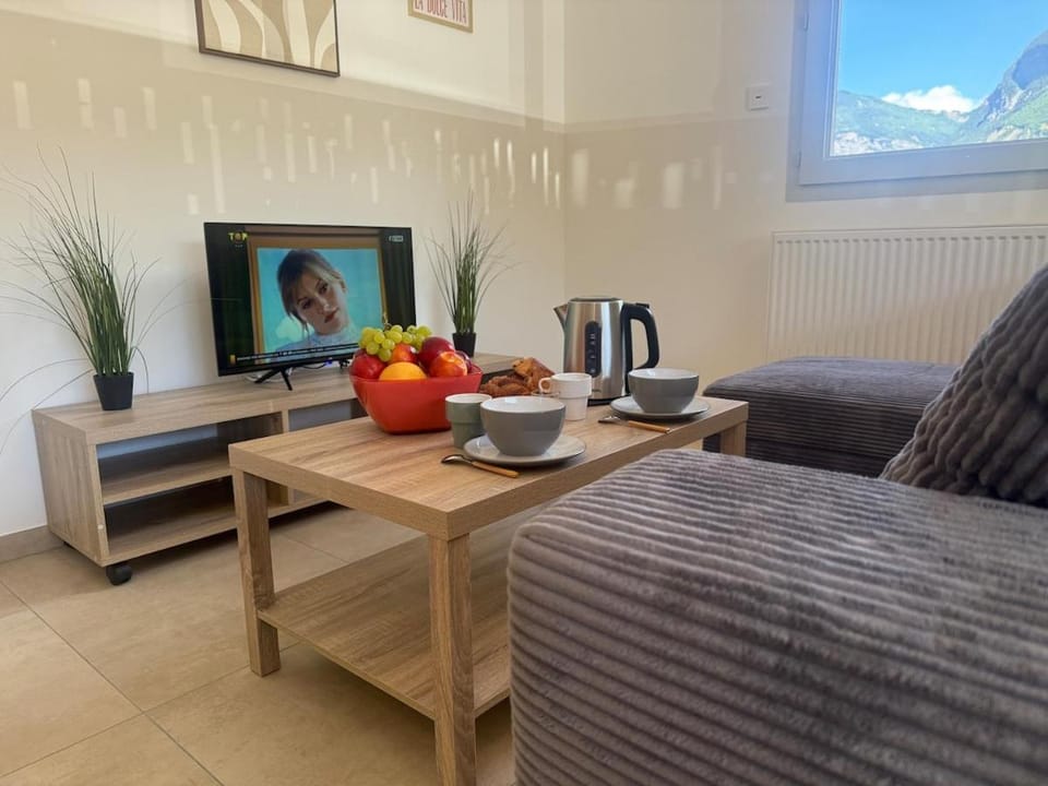 TV and multimedia, Coffee/tea facilities
